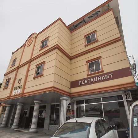 Oyo 700 Pj Inn Hotel Angeles Exterior photo